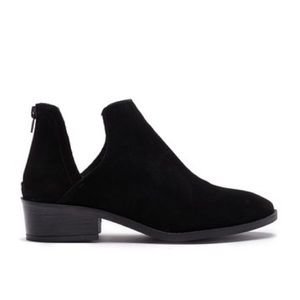 Steve Madden Cutout Black Booties 7.5